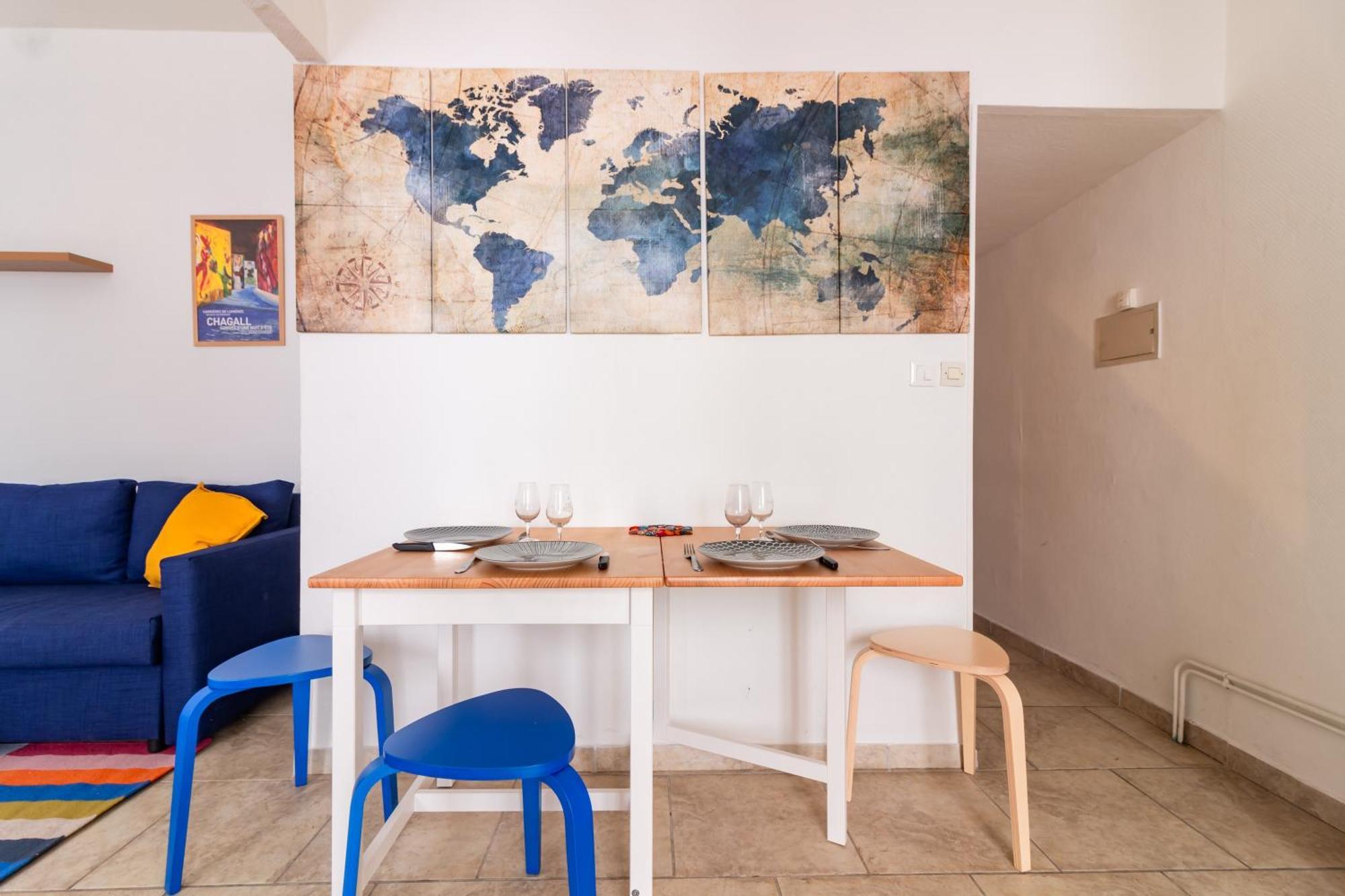 カルカソンヌLe Cerisier Des 4 Chemins - Appt 75M² Pour 6アパートメント エクステリア 写真